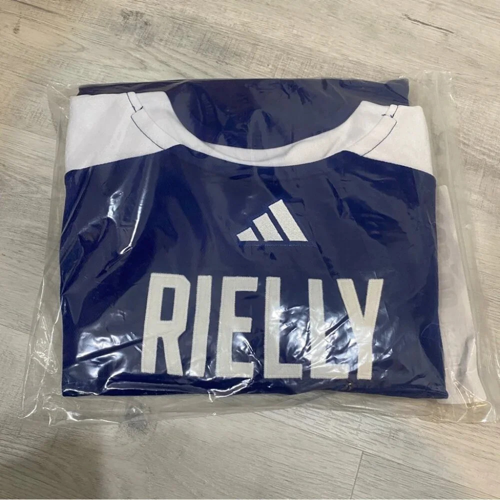 Signed COA Morgan Reilly Toronto Maple Leafs Adidas Jersey New Size  L - Picture 5 of 12